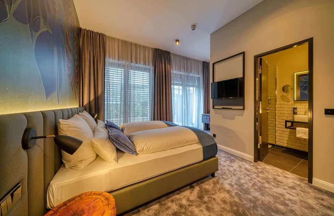 Vienna House Easy Bonn By Sunday Hotels-1