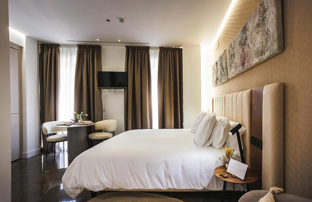 Corral Del Carbon Gg Luxury Hotel Boutique-1