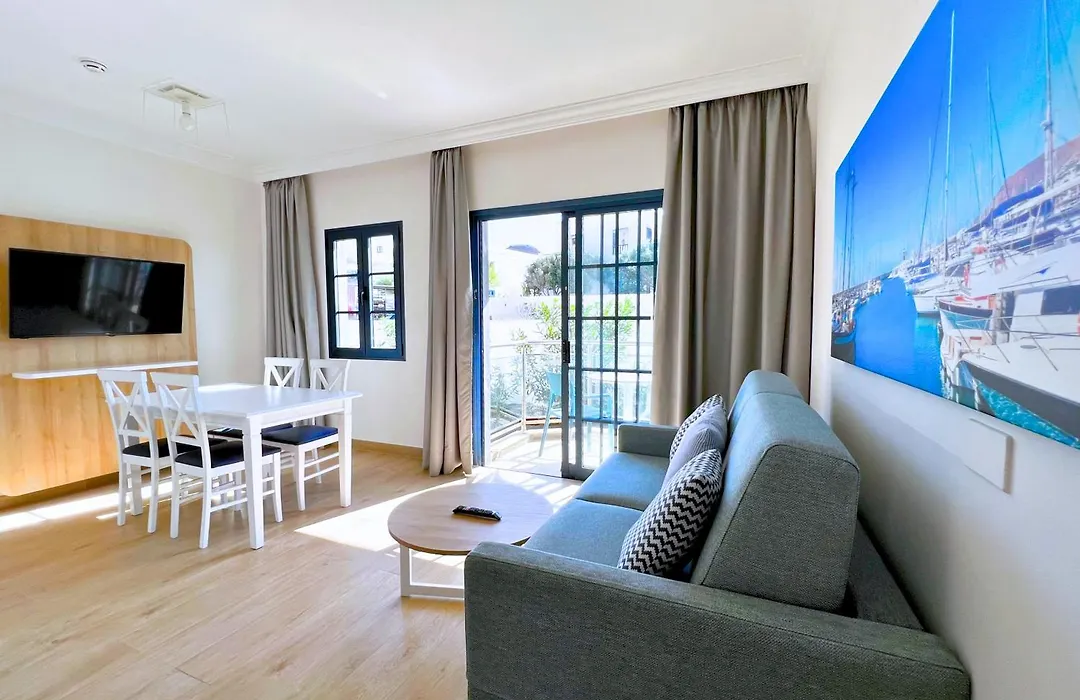 Hotel Cordial Marina Blanca-1