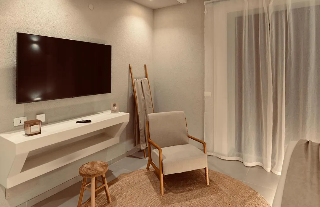 Palermo Inn Collection - Boutique Art Hotel-1