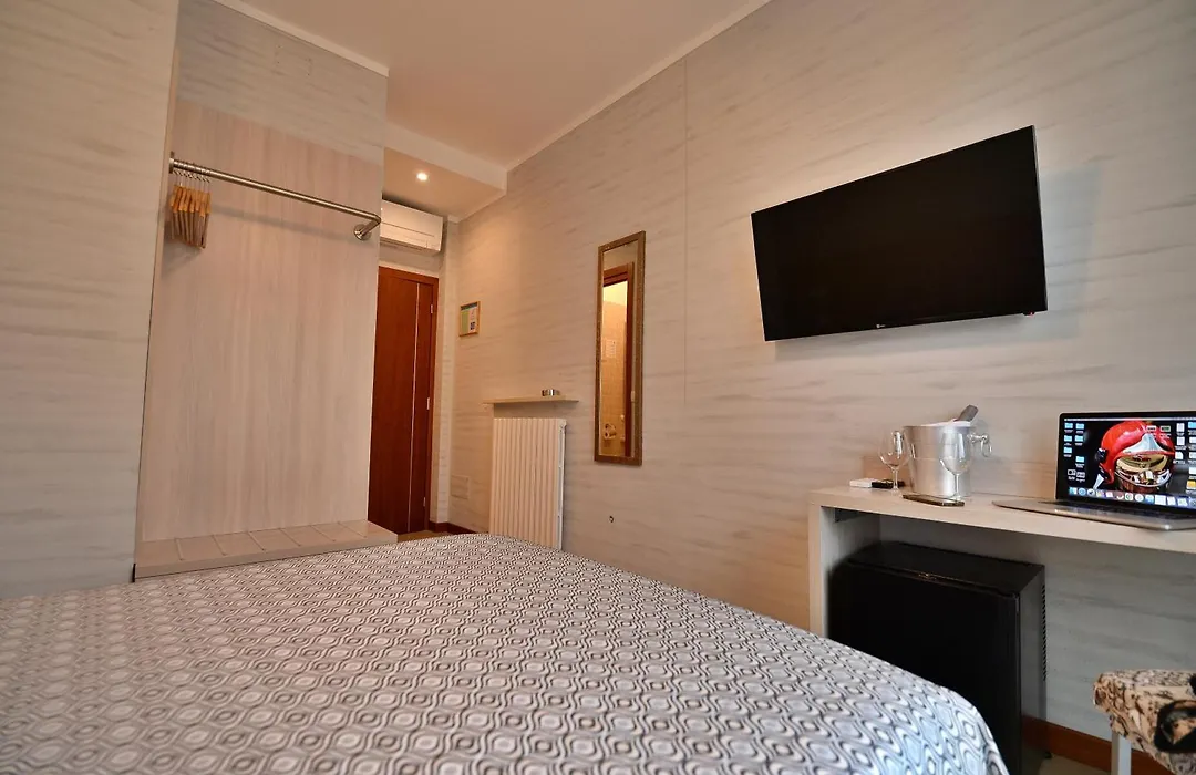 Hotel Fiordaliso-1
