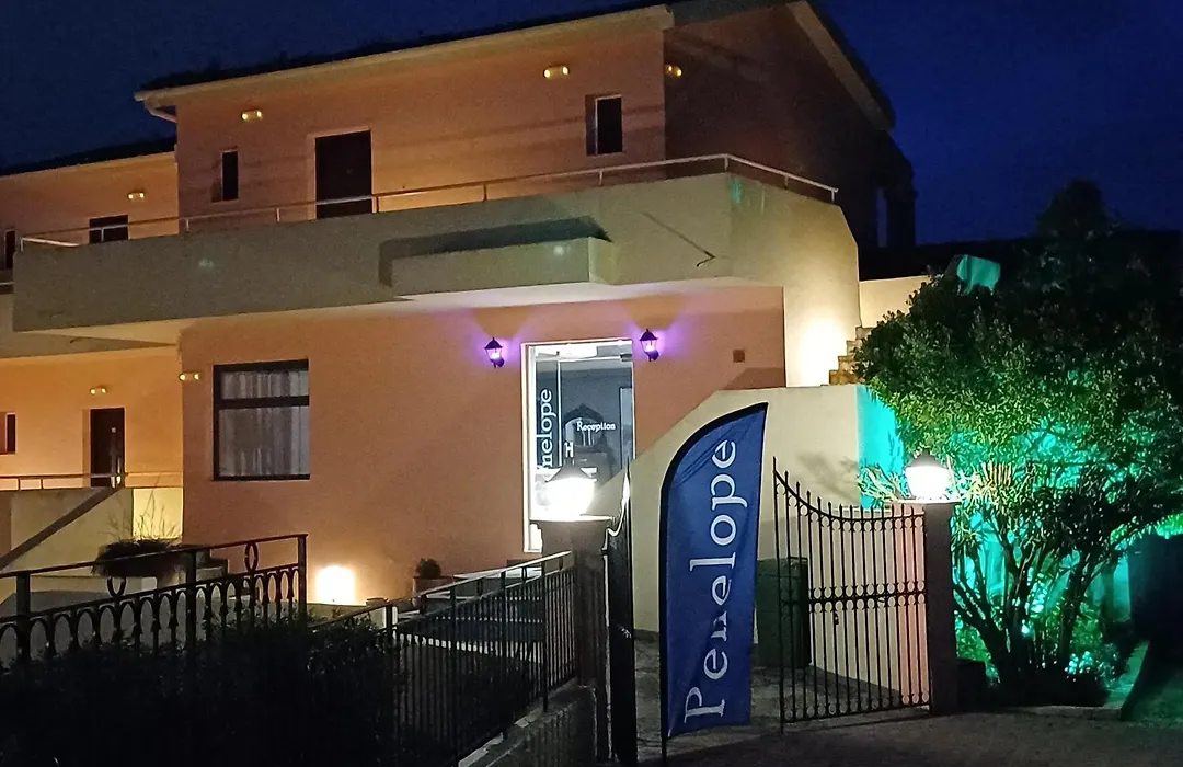 Penelope Apartment Hotel-1