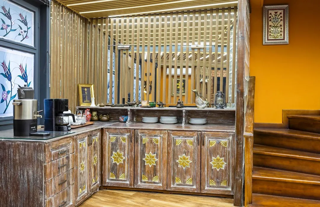 Wonder Wood Hotel-1