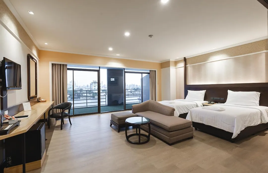 The Royal River Hotel-1