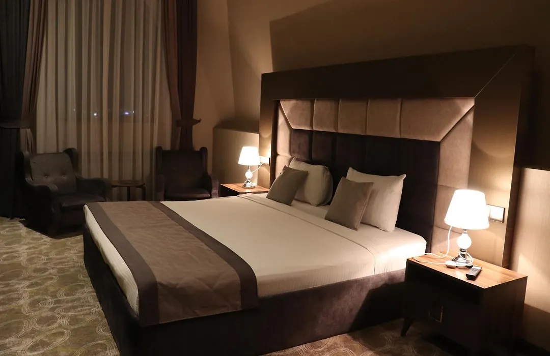 Volga Hotel Baku-1