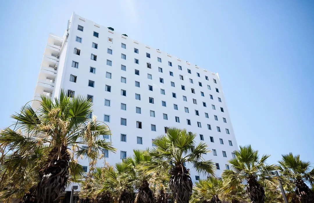 Grand Beach Hotel-1
