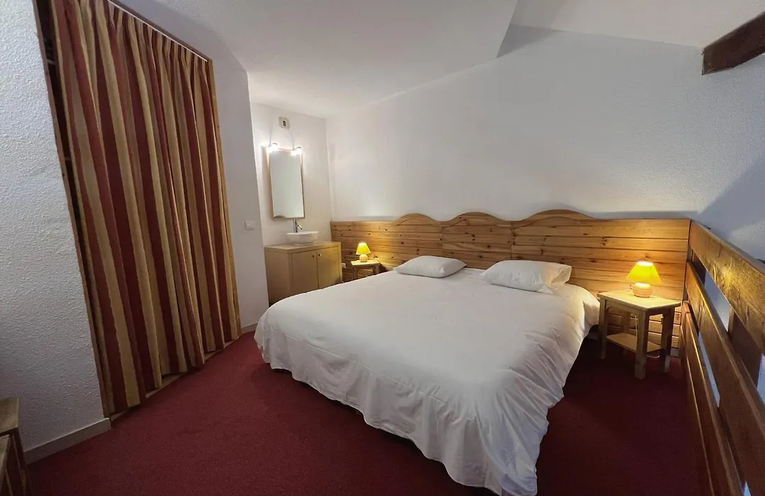 Hotel Les Sittelles La Plagne Montalbert-1