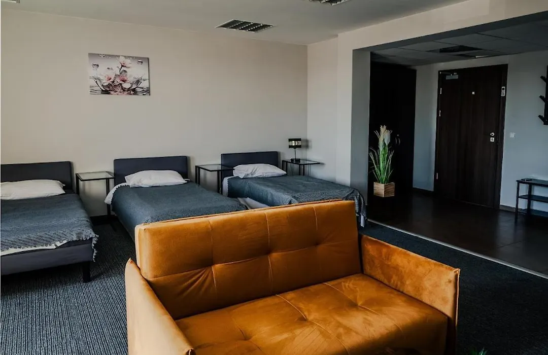 Hotel Świt-1