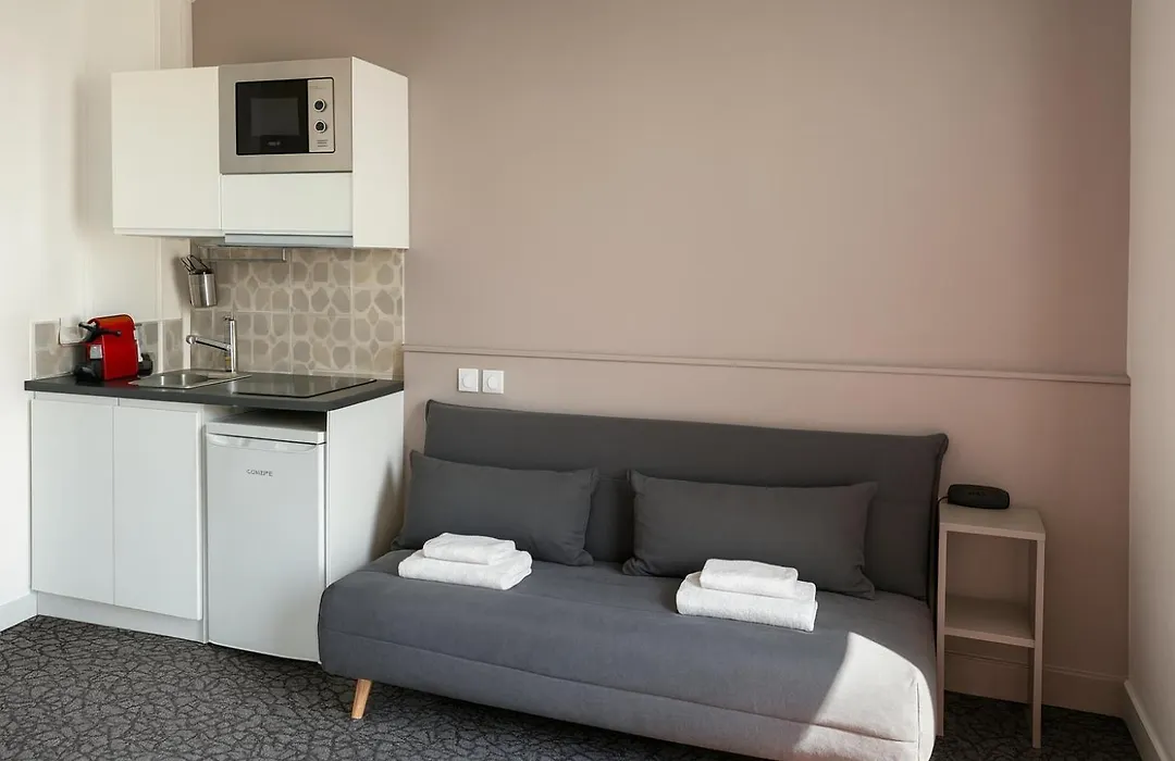 Hotel Du Parc Montsouris-1