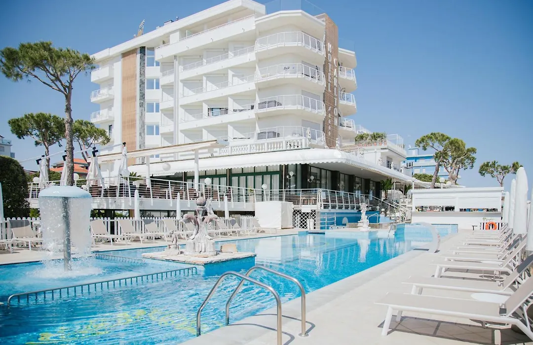 Hotel Carlton-1