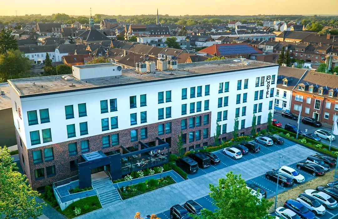 Jahotel-1