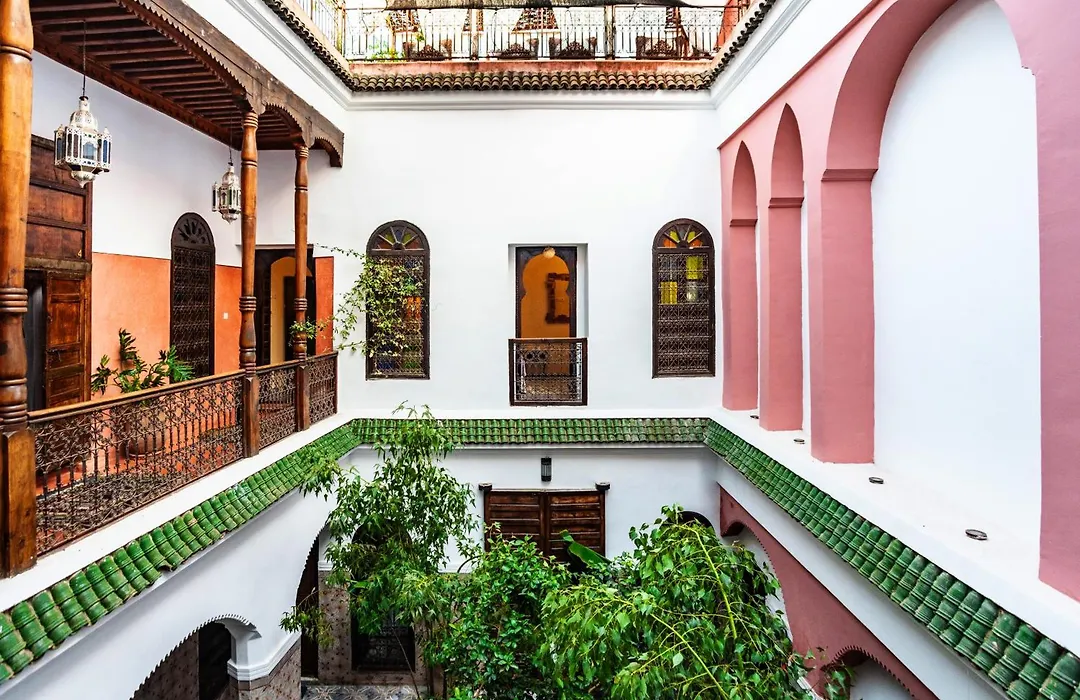 Riad Taghia-1