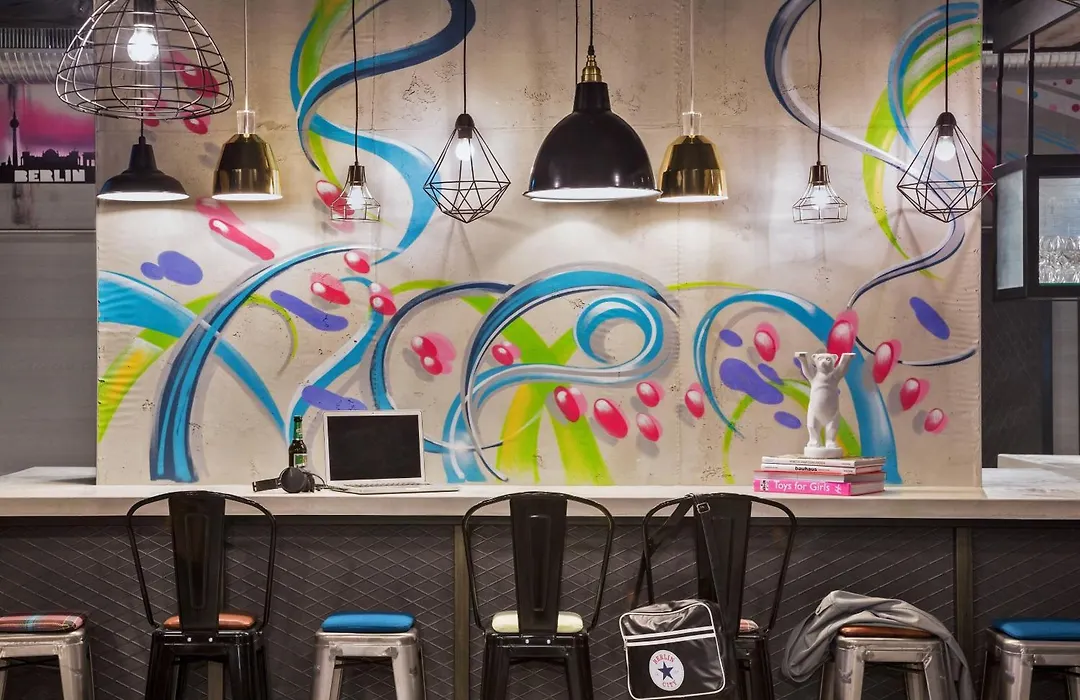 Moxy Berlin Humboldthain Park-1