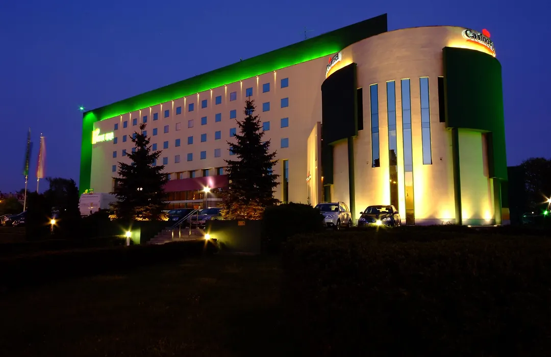 Hp Park Plaza-1
