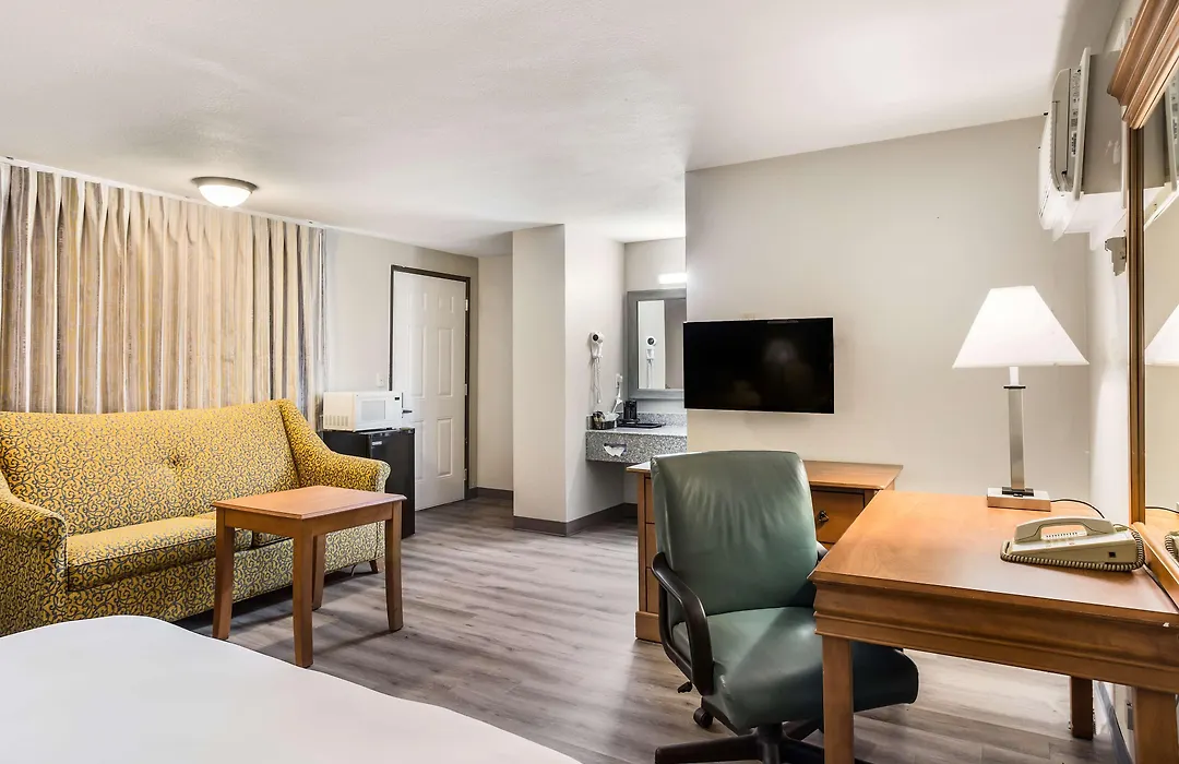 Americas Best Value Inn - Lebanon-1