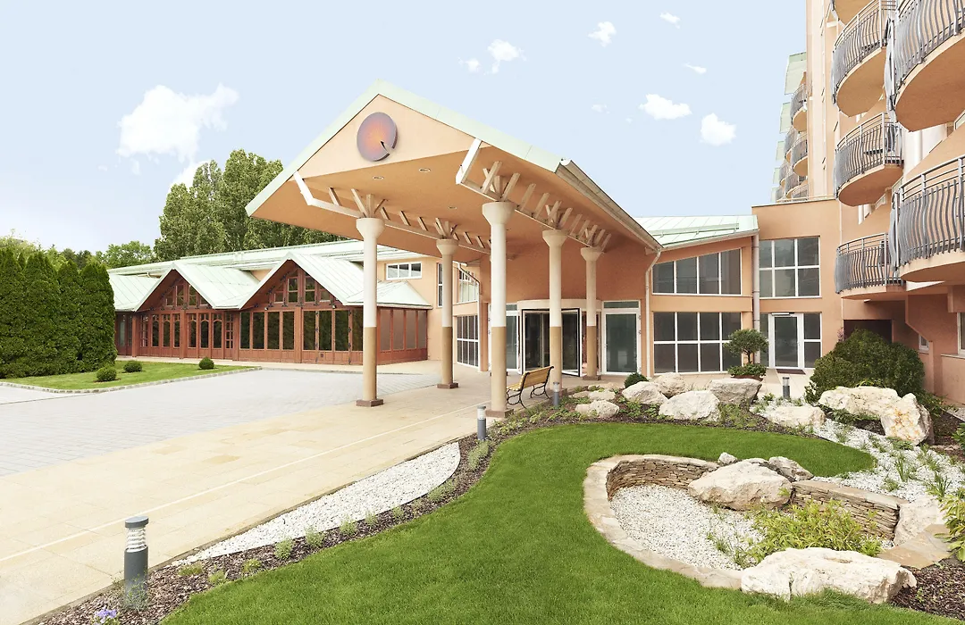 Hotel Europa Fit Heviz-1