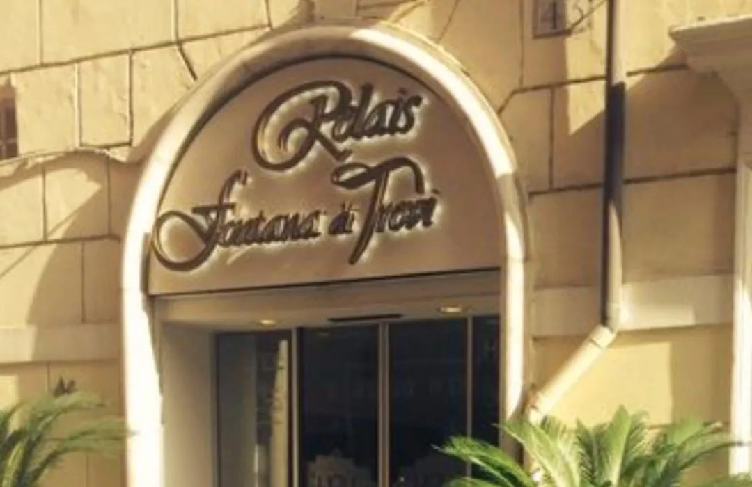 Relais Fontana Di Trevi Hotel-1