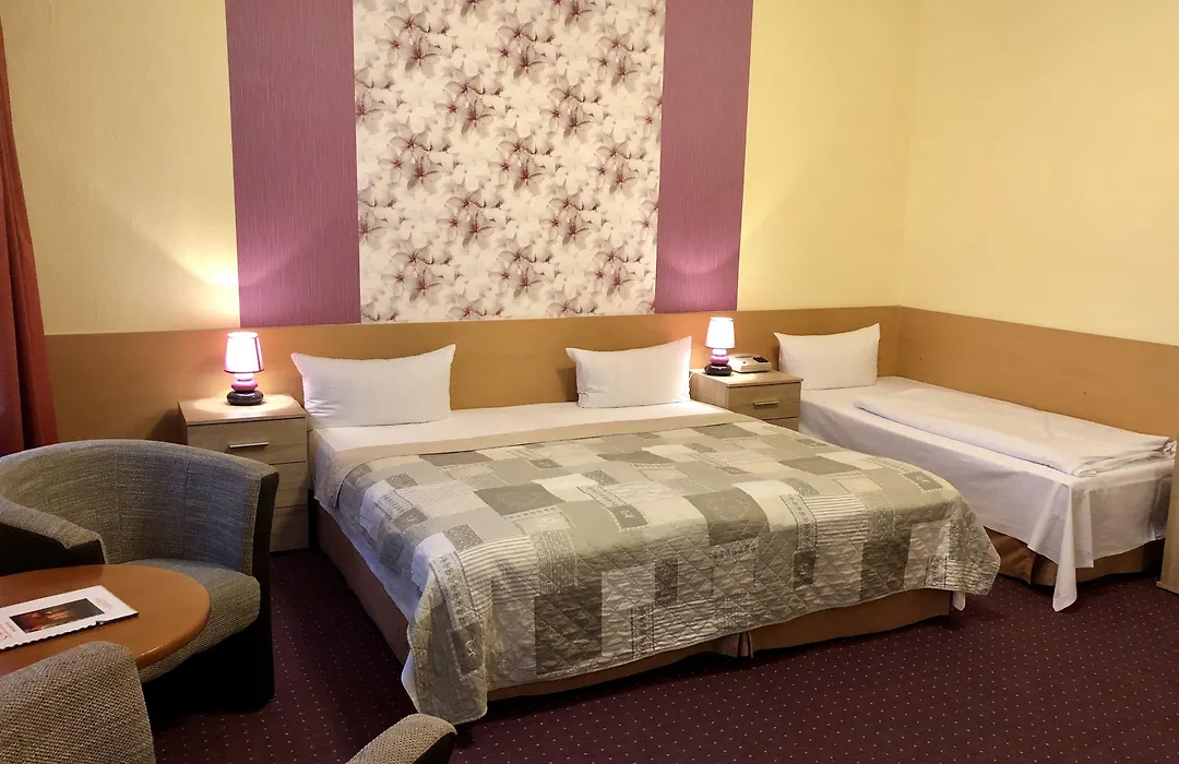 Hotel Castell Am Kurfuerstendamm-1