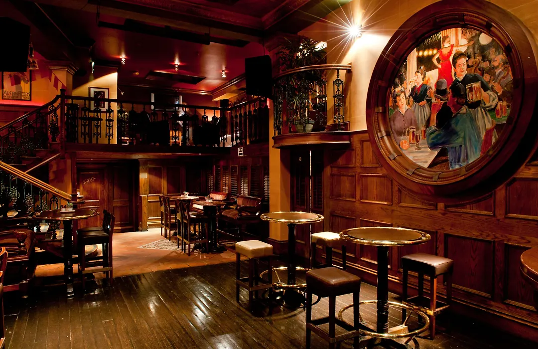 Eyre Square Hotel-1