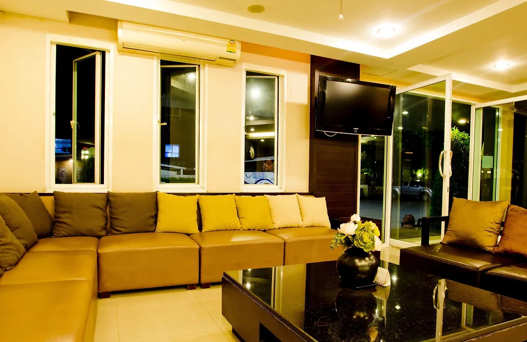 Sinsuvarn Airport Suite Hotel-1