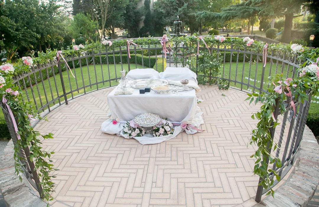 Relais Il Postiglione - Antica Posta dei Chigi-1