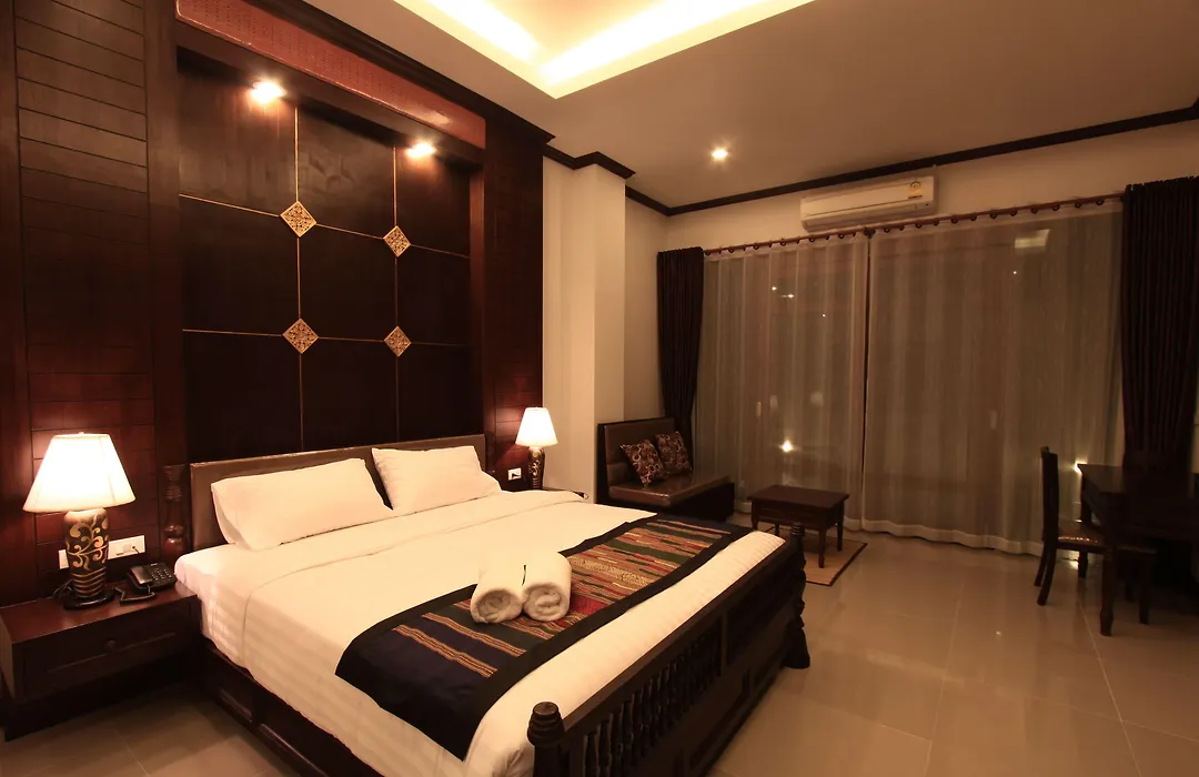 Baan Ratchiangsaen-1