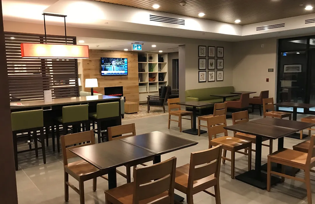 Country Inn & Suites By Radisson, Belleville, On-1