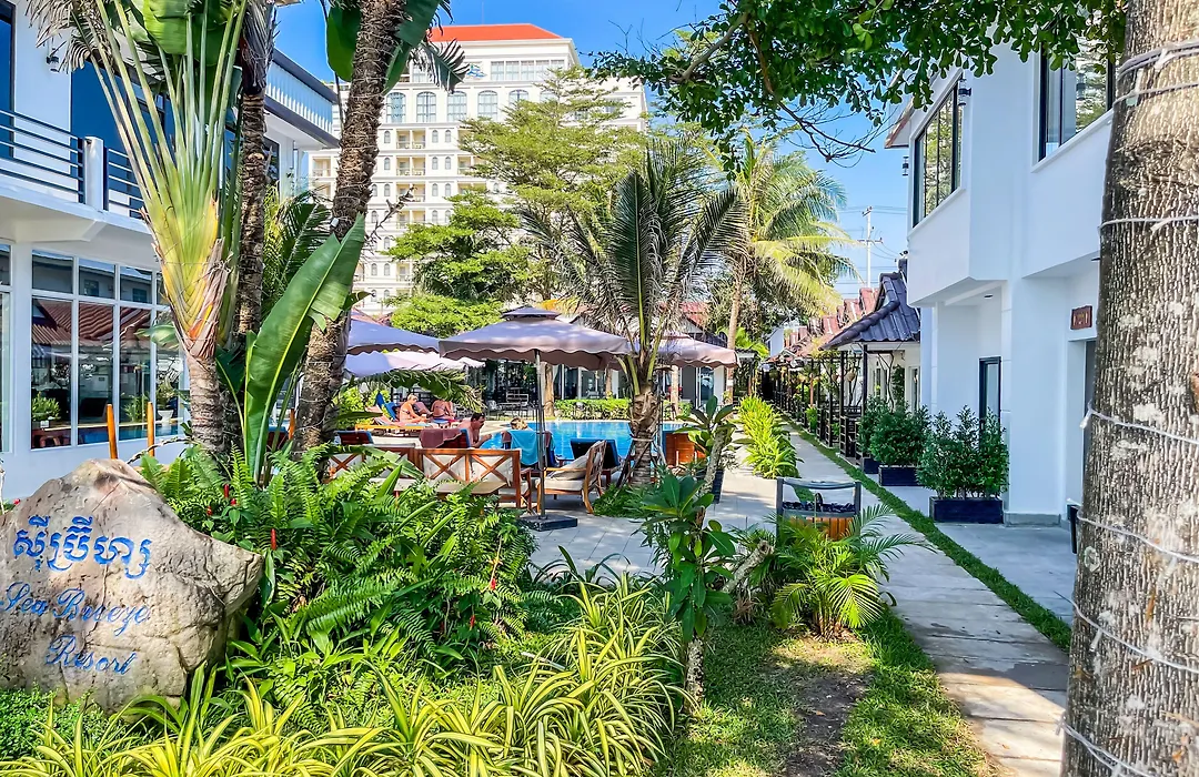 Sea Breeze Resort-1