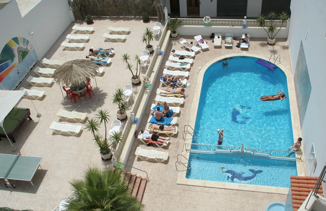 Hostal Montana-1