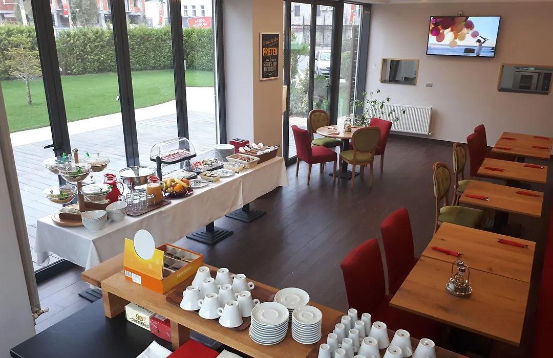 Tomis Garden Apartments Mamaia-1