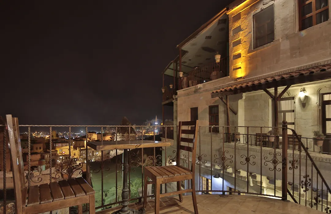 Vista Cave Hotel-1