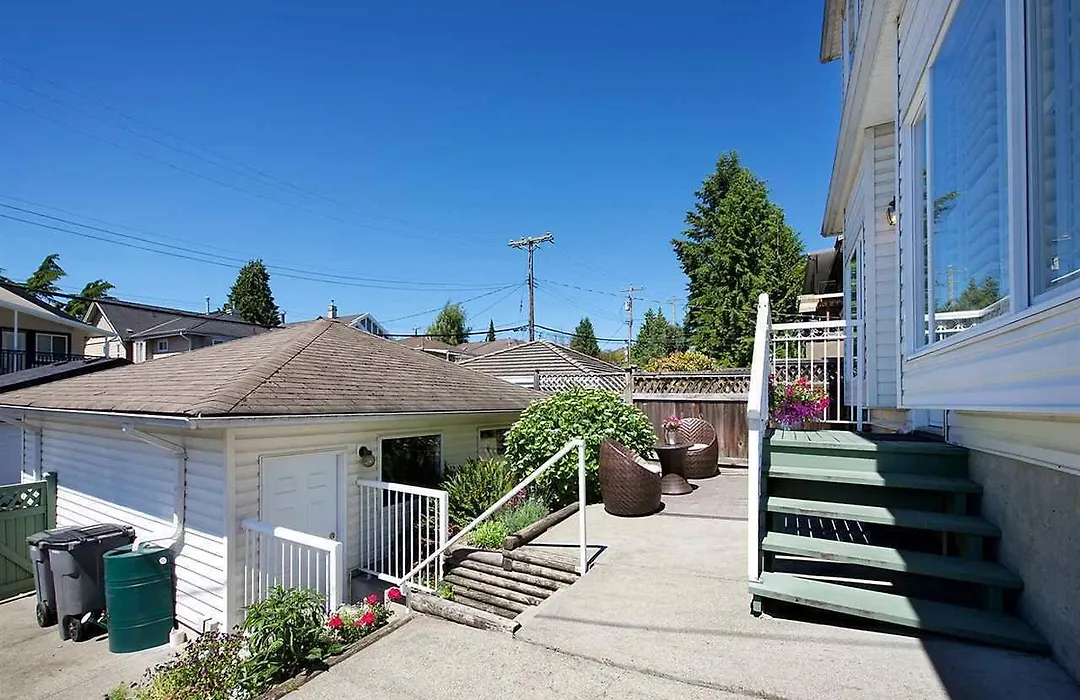 Marpole Guest House-1