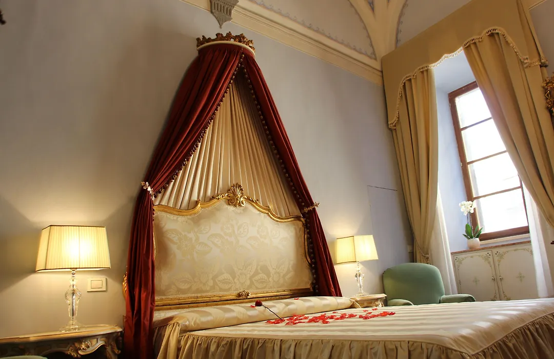 Residenza D'Epoca Palazzo Borghesi-1
