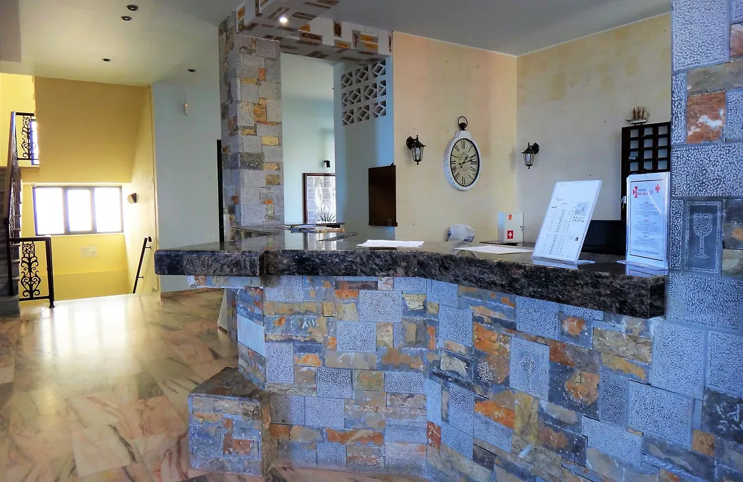 Diogenis Blue Palace-1