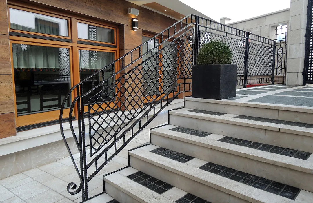 Hotel Aziza-1