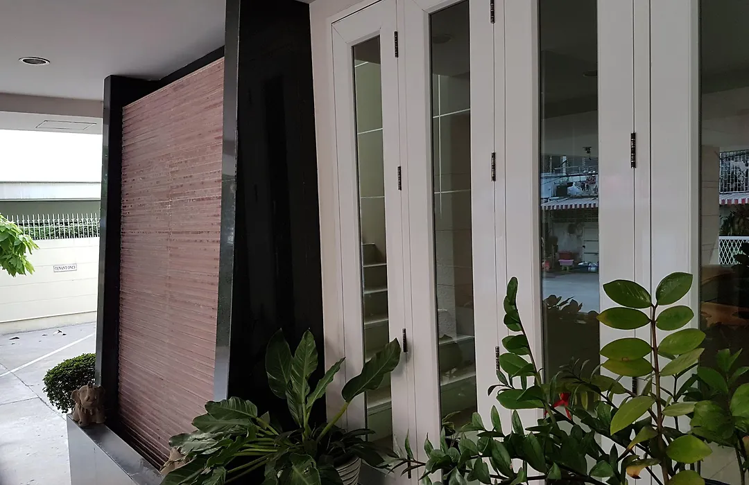 14 Place Sukhumvit Suites-1