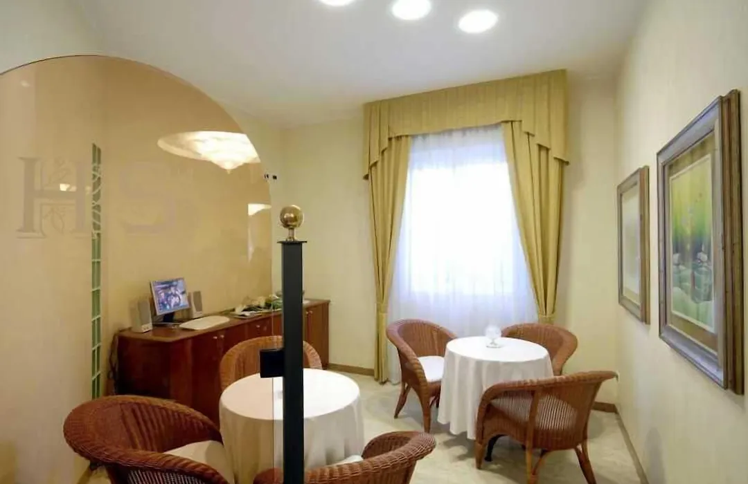 Hotel Souvenir-1