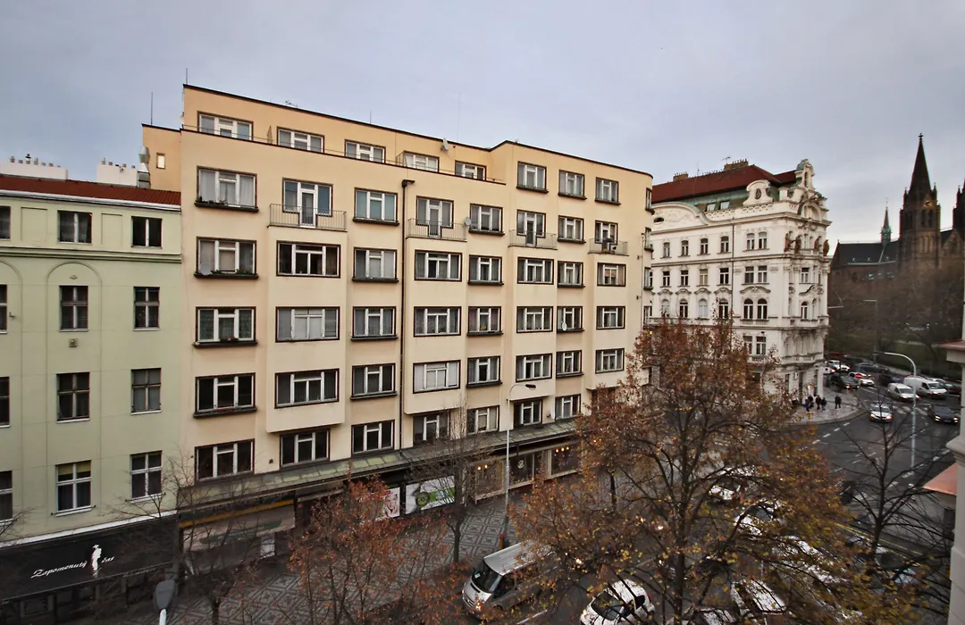 Elizabeth Suites-1