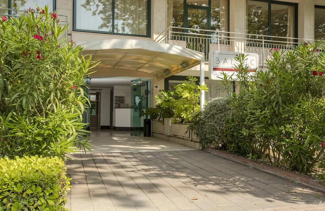 Hotel Baltic-1