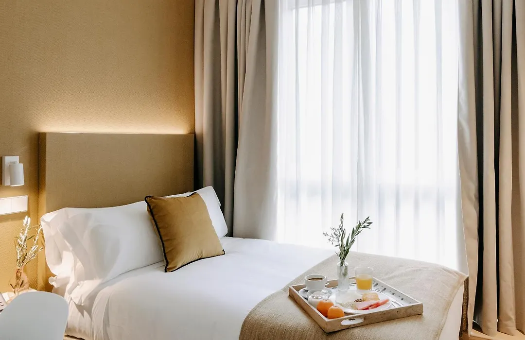 Hotel Pax Atocha-1