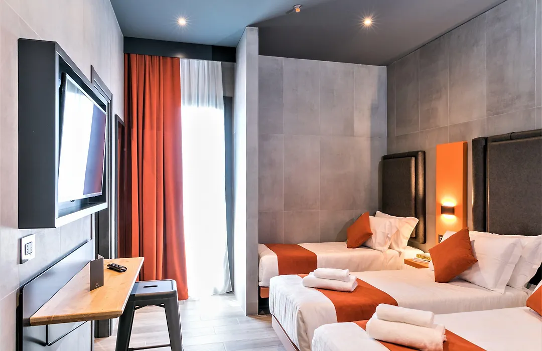 J24 Hotel Milano-1