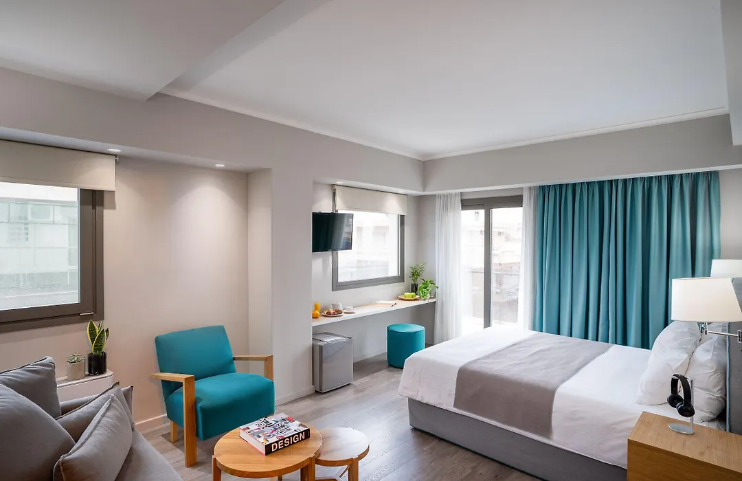 Chroma Fashion Rooms & Apartments-1