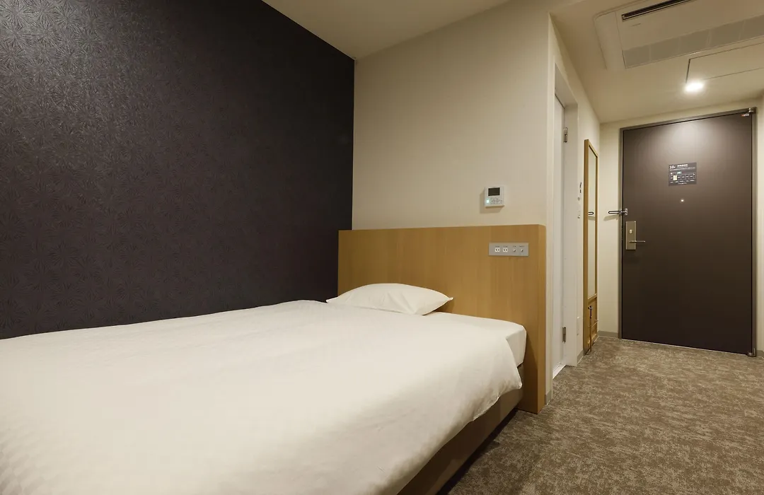 Plum Hotel-1