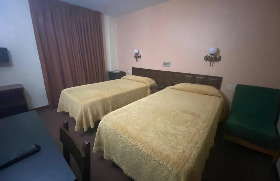 Hotel Folch-1