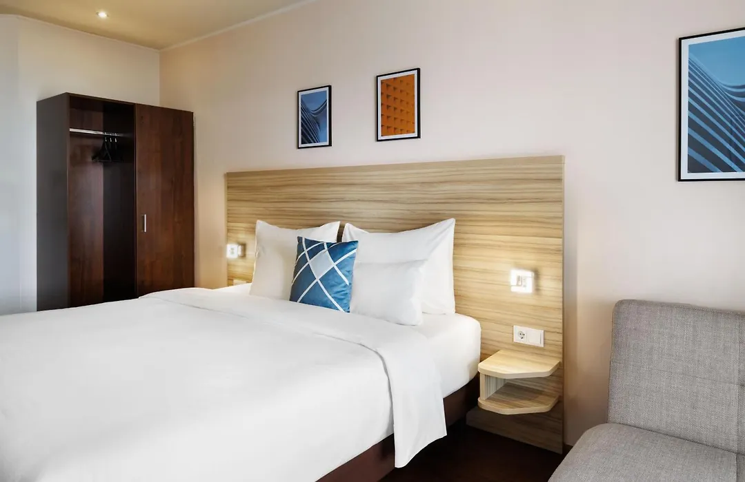 Four Points Flex By Sheraton Salzburg Messe-1