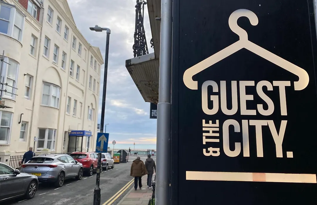 Guest And The City-1