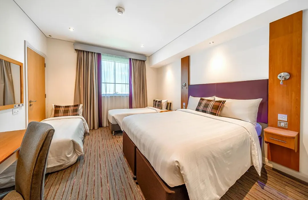 Premier Inn Abu Dhabi Airport Business Park-1