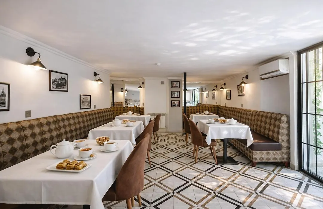 Moss Art Boutique Hotel-1