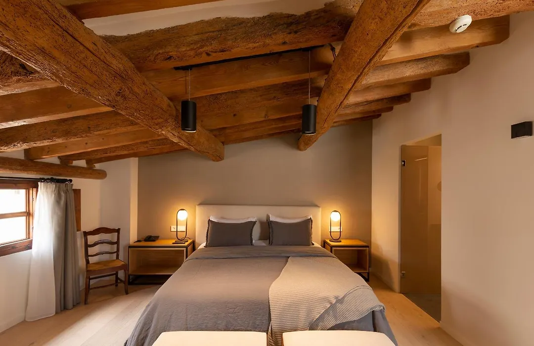 Hotel Can Cirera-1