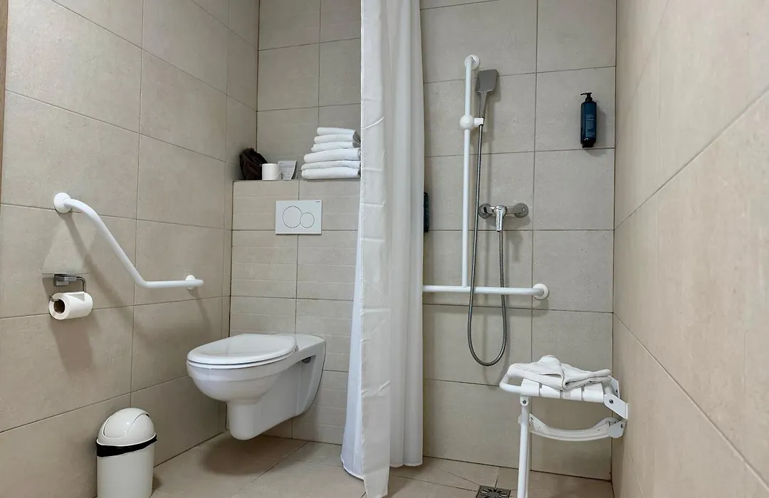 Hôtel Oden Paris Ivry-1